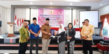 Bupati Batu Bara: Bidan Garda Terdepan dalam Menjaga Kesehatan Ibu dan Bayi